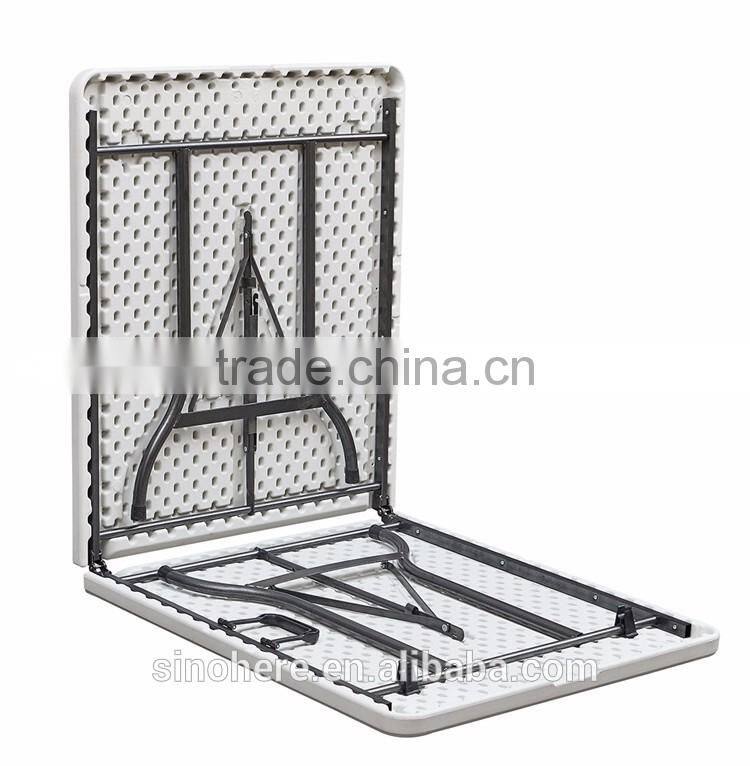 Outdoor portable plastic folding table