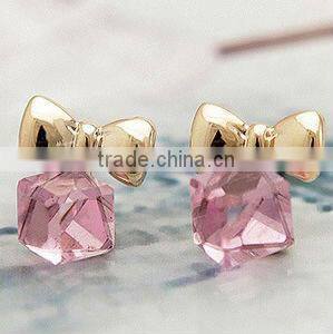 The bowknot of crystal fashion