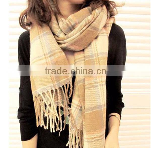 Hot sales different colors choice fashion design fake cashmere plaid pattern design scarf with tassel warm fashion scarf