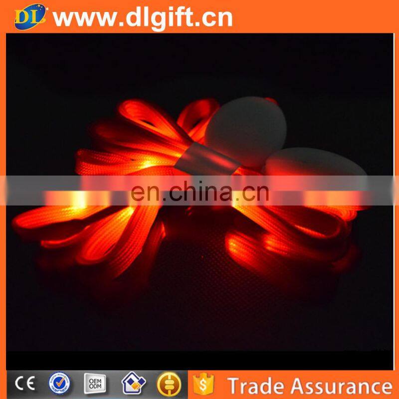 2017 new lights flashing luminous glow in the dark platube shoelaces light up shoe lace led shoelace