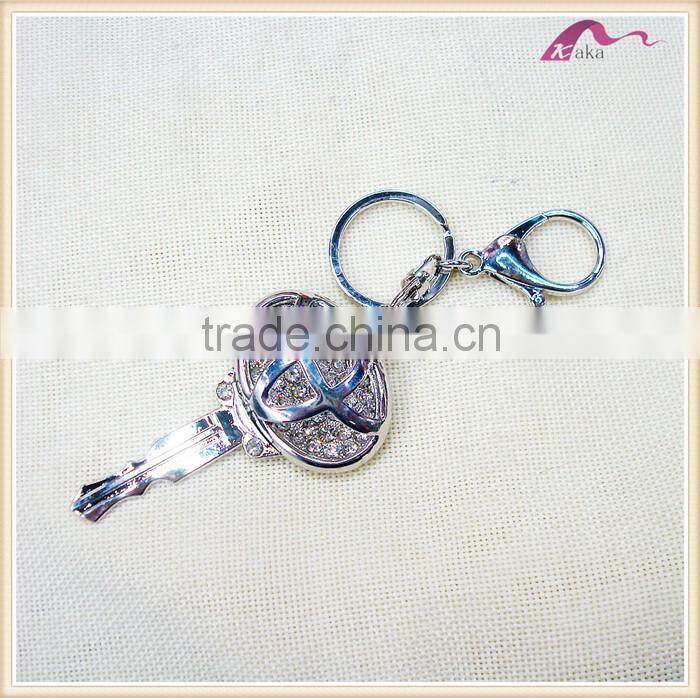 Wholesale Crystal Key Shape Keychain With Car Logo