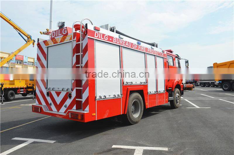 4X2 SINOTRUK 8000 liter water tank fire truck for sale