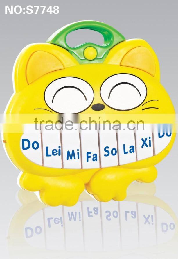 2015 hot sale electronic educational musical instrument cat shape keyboard for kids/ popular keyboard learning machine toys