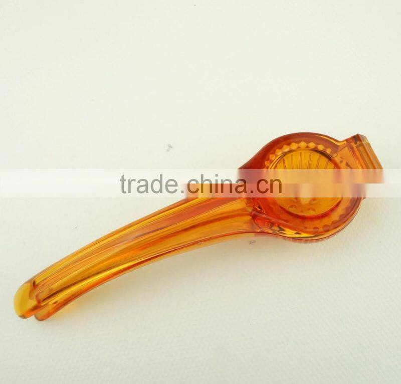 41027 Lemon and Lime Juice Squeezer