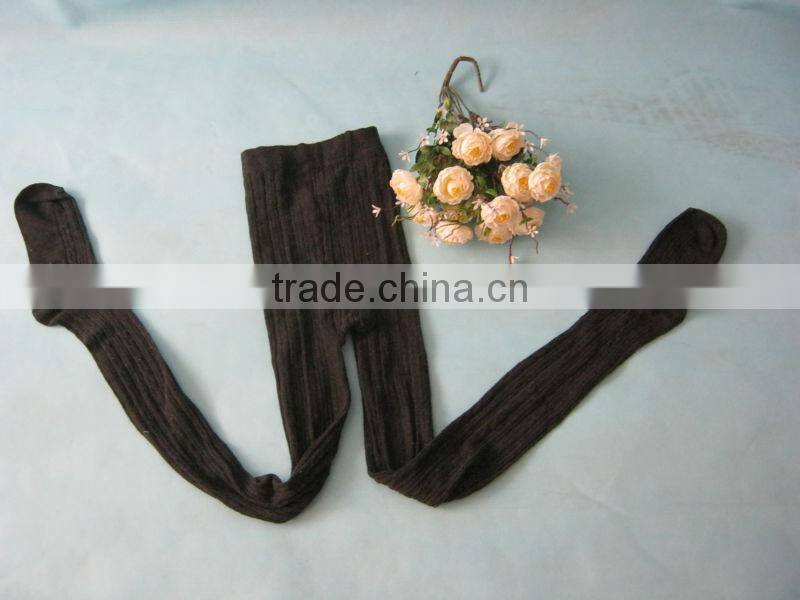 Stock Girls Pantyhose inventory for wholesales with dicsount prices