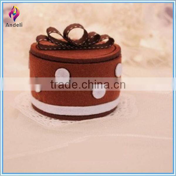 Felt wedding bonbonniere boxes