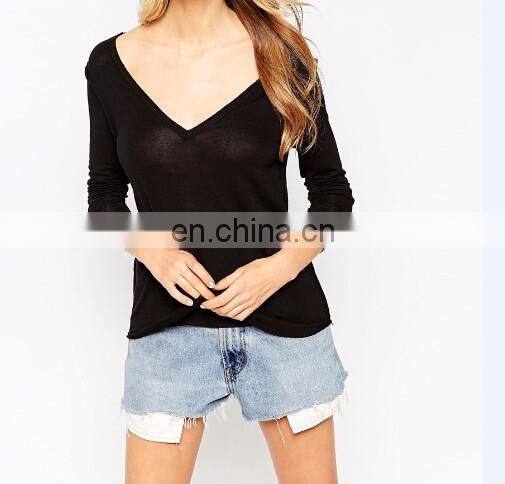 Loose fitted Sexy fashion woman deep v neck blouse in long sleeves design