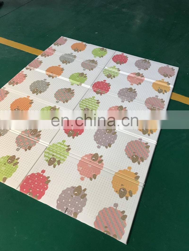 XPE Foldable Play Mat with Baby Animal