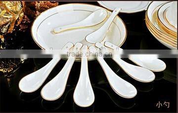 58 pcs Luxury Bone China Arabic Dubai Dinnerware set