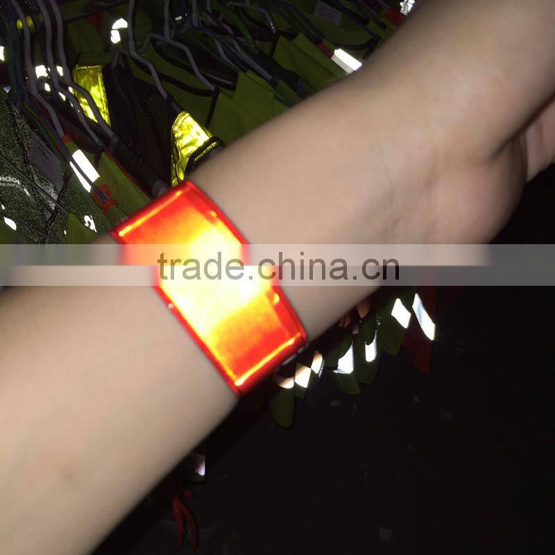 EN716Pcustom reflective safety armband / snap armband
