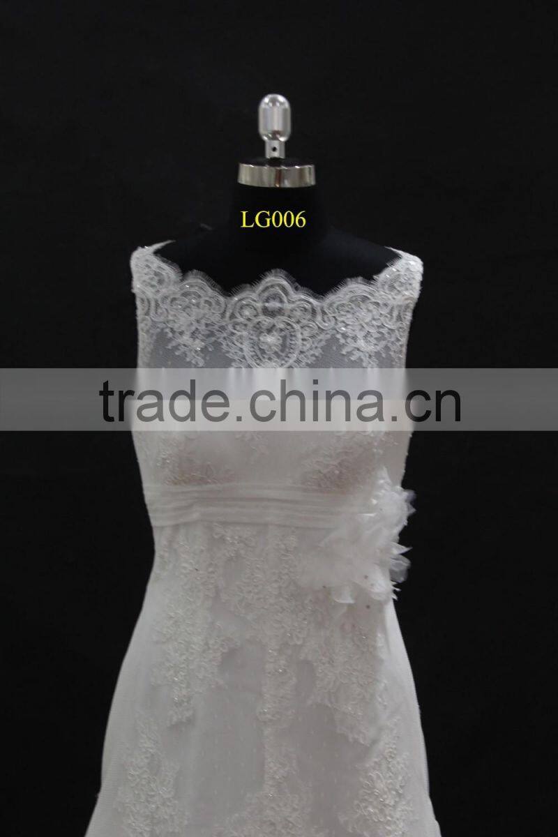 2016 new french lace small A-line wedding dress with hand-made flower