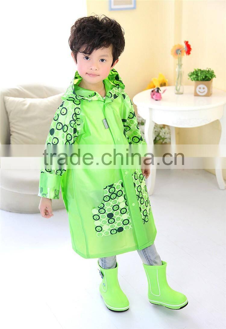 2016 new design best selling kids wear green Background disposable rain poncho with Poka Dot