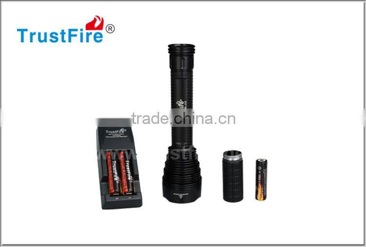 Hot sale cree tactical flashlight J18 with 7* Cree XM-L 2 8000LM rechargeable powerful flashlight !