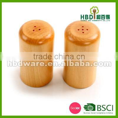 2 pcs wooden spice shaker set