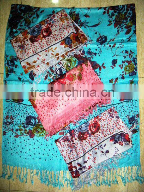 New Print Shawls Designer Scarves