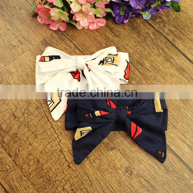 Wholesale Newborn infant baby clothes girl romper plain custom print navy dark blue onesie pom poms lipstick bubble rompers