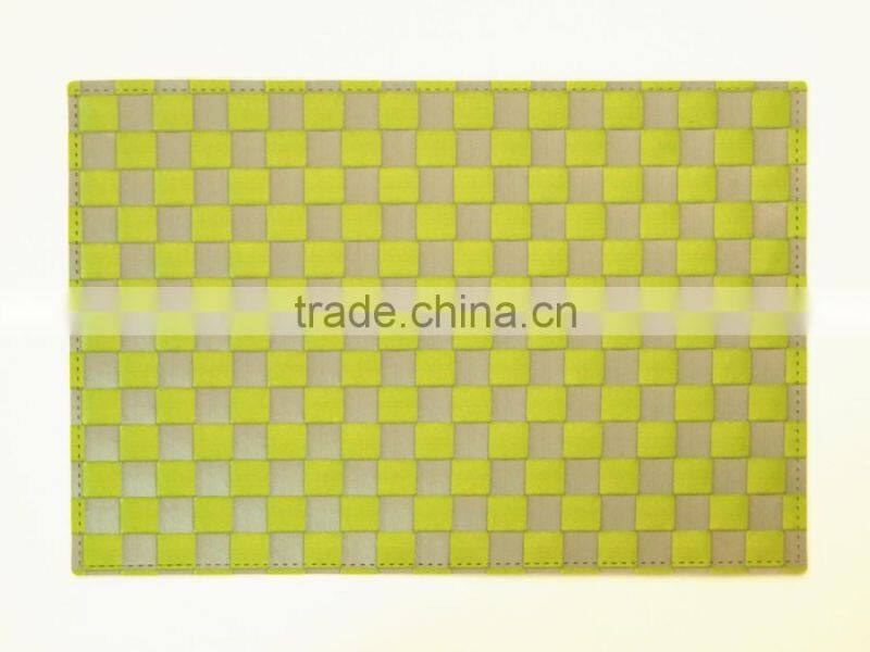 PP Plaid Placemats Washable Heat-resistant for Dining Table 45*30CM (Set of 12)