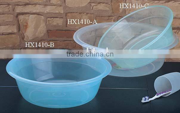 plastic wash basin