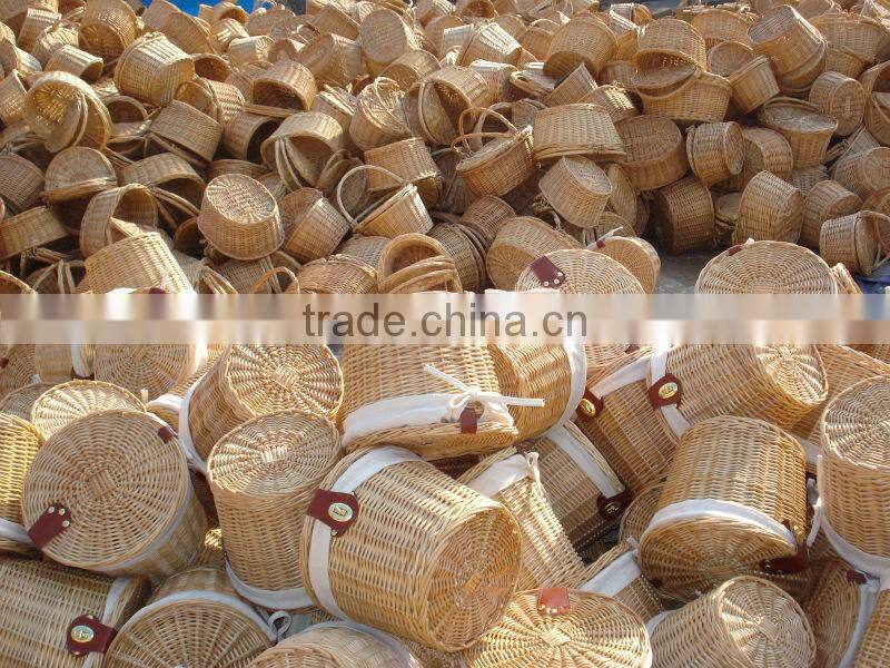 square bulk wicker basket with hamper for home storage