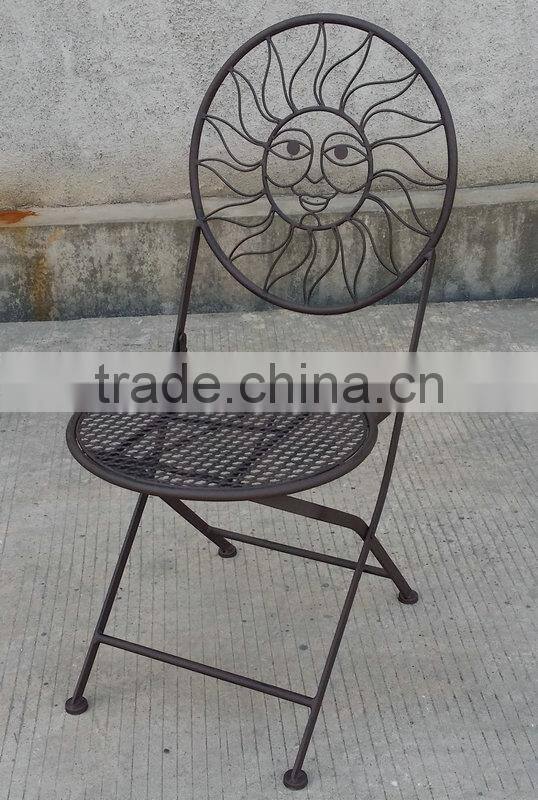 Garden table and chair