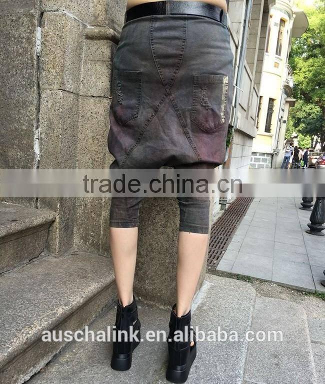 OEM service outdoor ladies chic street baggy style capri jeans