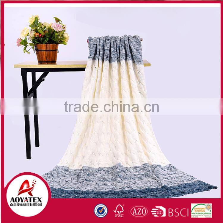 Wholesale 100% acrylic cheap fashion knit plaid travel blanket