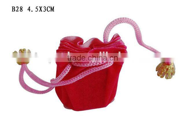 Custom Velvet drawstring Jewelry Pouch Gift Bag Manufactures B30