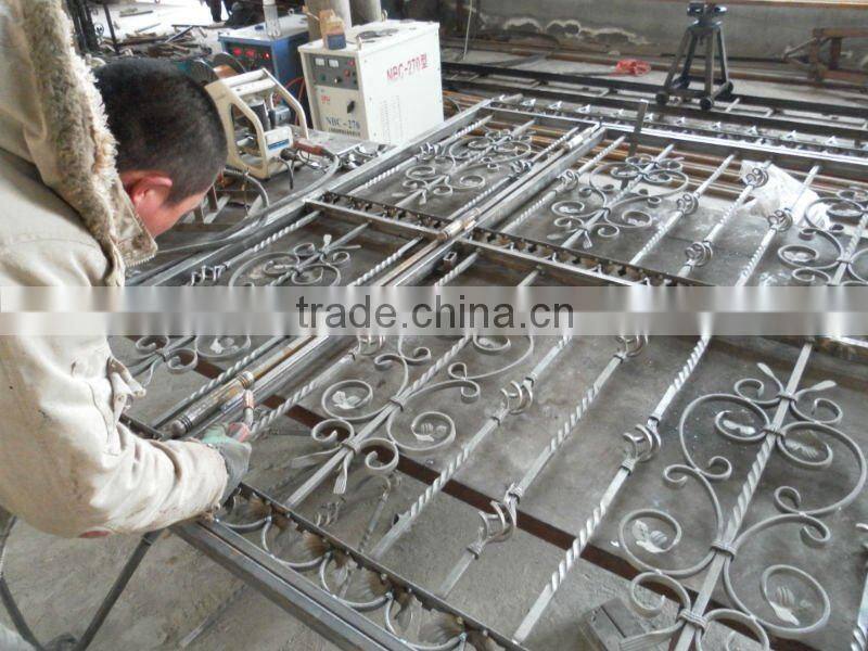 Security wrought iron metal fence for garden