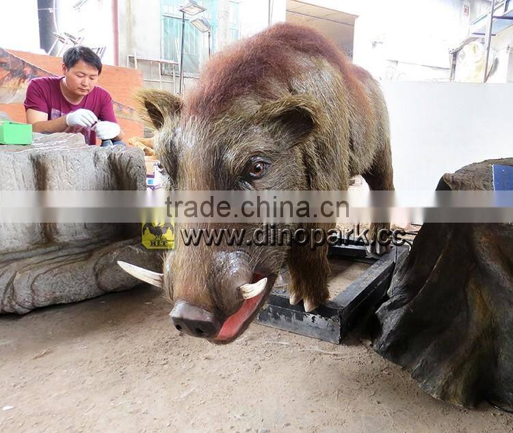 HLT Wild boar animatronic animals in Jungle book