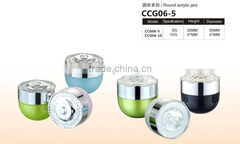 New elegant pyramid round shape perfume acrylic cosmetic body lotion bottle