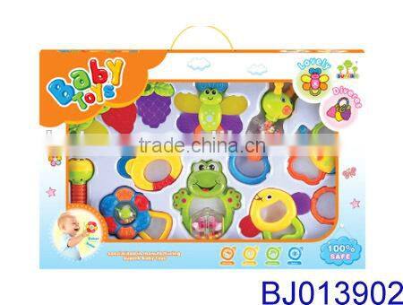 Wholesale Christmas toy funny cartoon animal baby rattle and teether toy