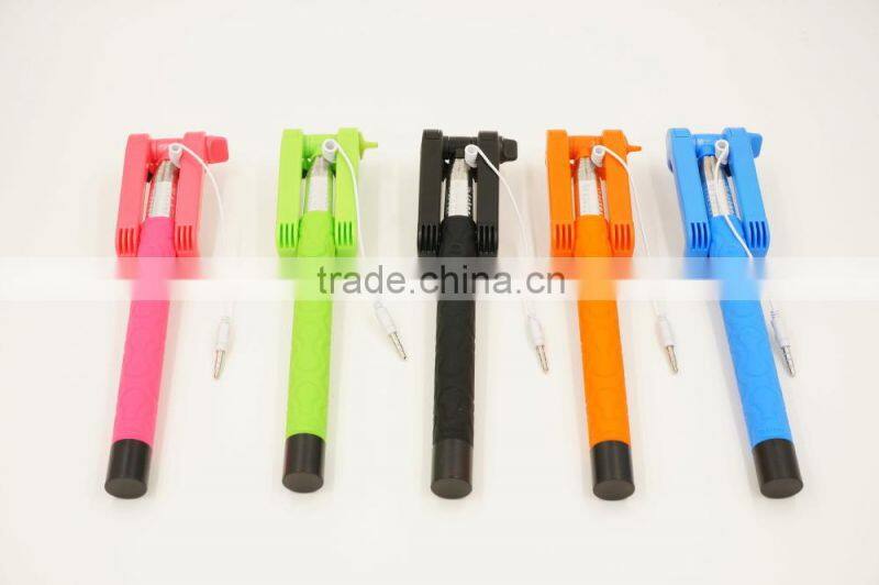 Wired Selfie Stick Handheld Monopod Built-in Shutter Extendable Mount Holder For iPhone