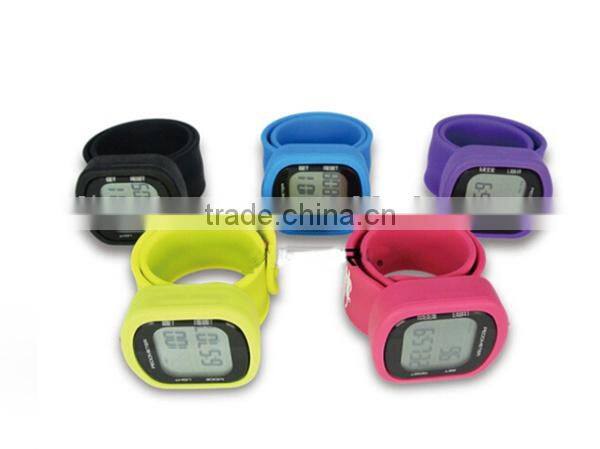 LCD Silicon 3D Wristband Digital Pedometer