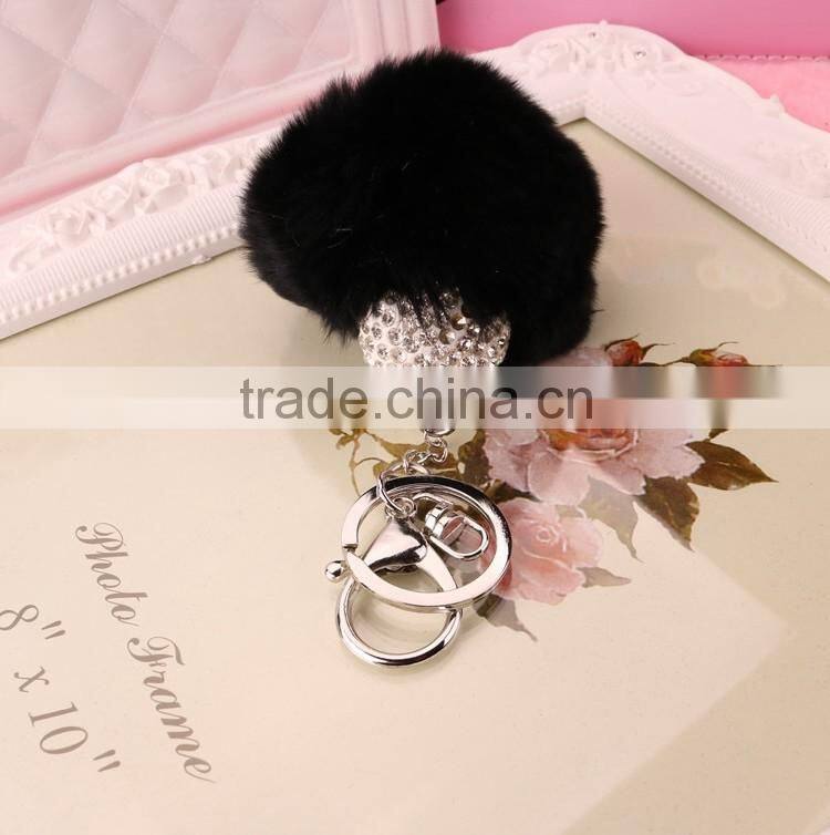 Keyring Pompom keychain Charm Ball Rabbit Fur Ball Genuine Soft Fluffy Key Chain Bag Pendant