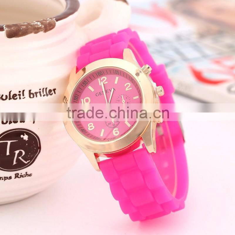 Hot selling fashion silicon wrist watch top brand mens watches cheap china supplier
