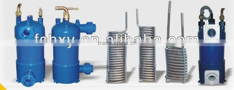 Heat exchanger for swimming pool with PVC shell titanium coil