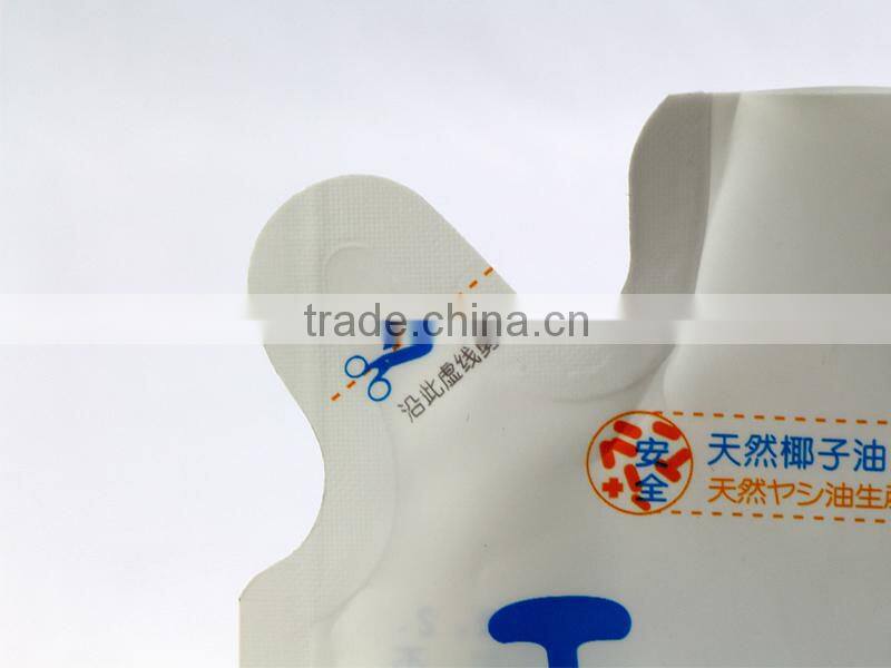 2016 liquid pouch/shampoo liquid detergent package bag with corner spout