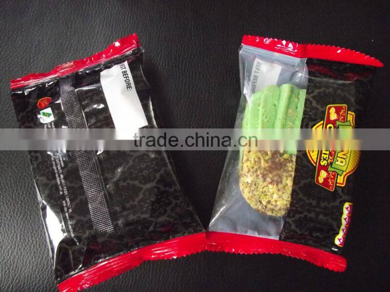 Hot sell 320 automatic high quality cake packing machine made in China