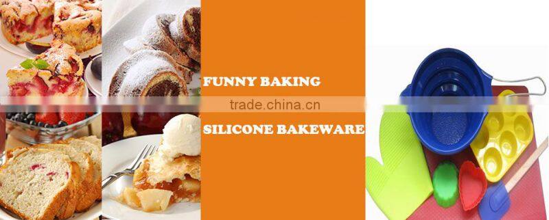 2014 New Style Cute Cutlery Baby Product Silicon Spoon