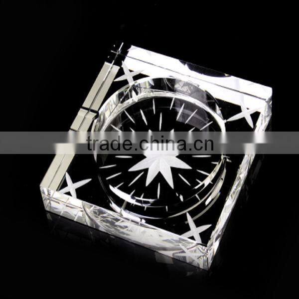 2015 vivid and great in style crystal ashtray