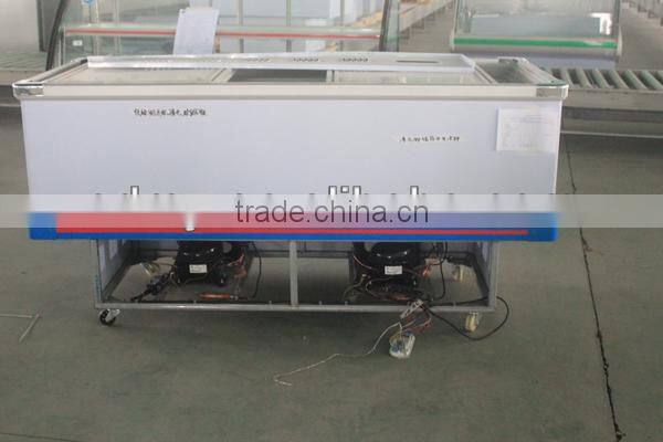 Supermarket glass door flat freezer