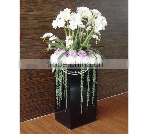 2017 New flower planter ,hot sale iron yard flower pot