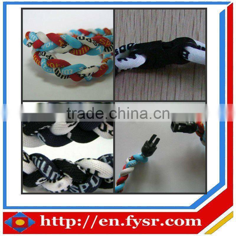 Weave titanium necklace