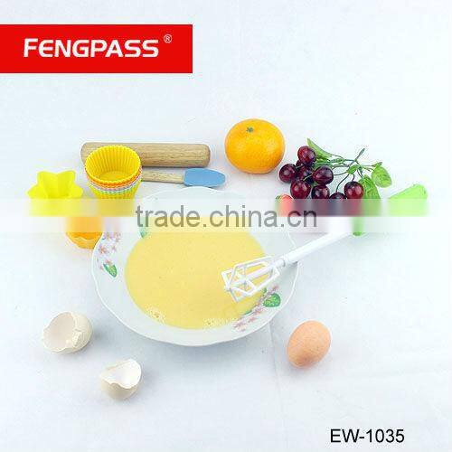 Semi-automatic rotation egg whisk EW-1035
