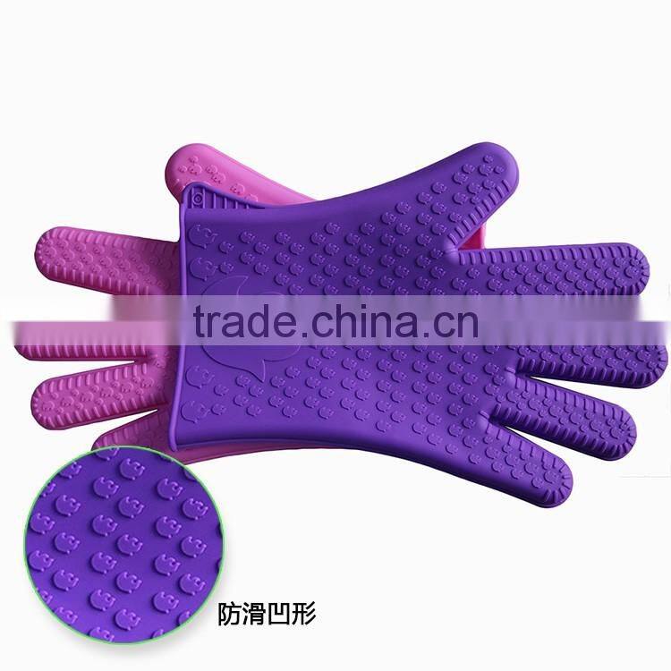 Dotted gloves custom logo Christmas promotional gift silicone oven gloves