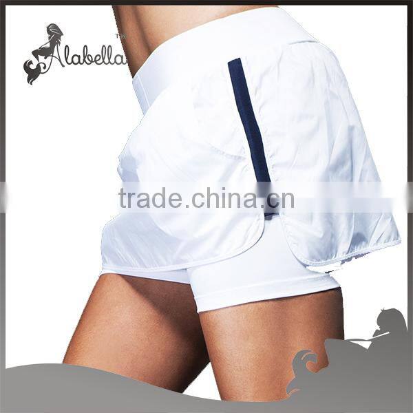 Fashion white short pants with skirt