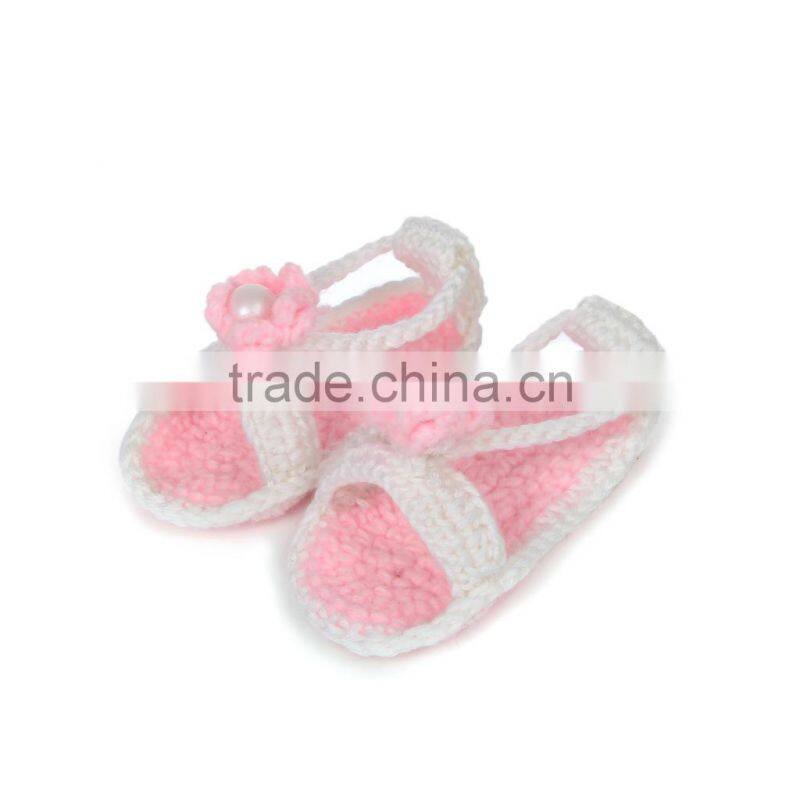 Elegant Nice Design Hot Sales Girl Free Knitting Floral Pattern Sandal Crochet Baby Shoes