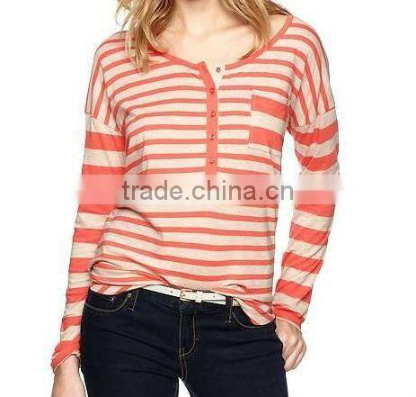 Women's top with show buttons