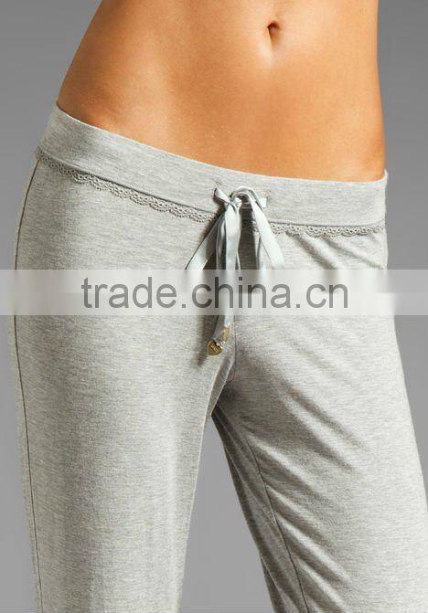 comfortable lace slim pant