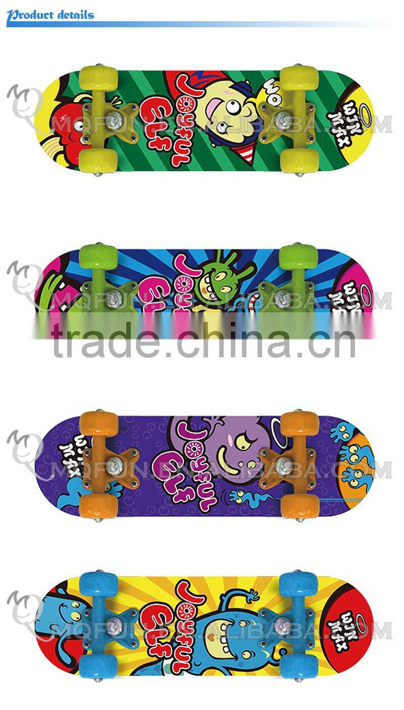 MINI QUTE Outdoor Fun & Sports 4 color plastic funny kids boy children scrawl longboards skateboard educational toy NO.WME05107